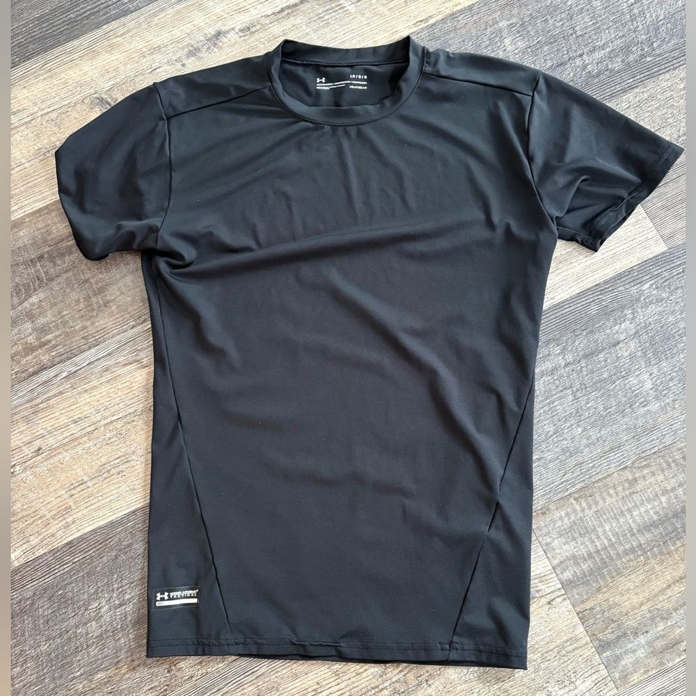 Under Armour tactical large shirt